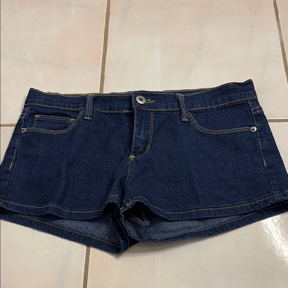 Forever 21 Dark Blue Jean Micro Shorts. Size 27